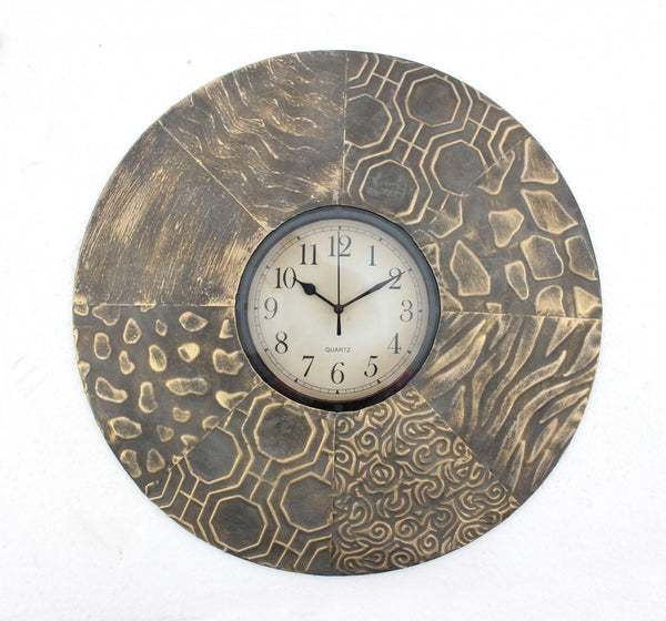 1.75 X 20.5 X 20.5 Vintage Round Metal Wall Clock