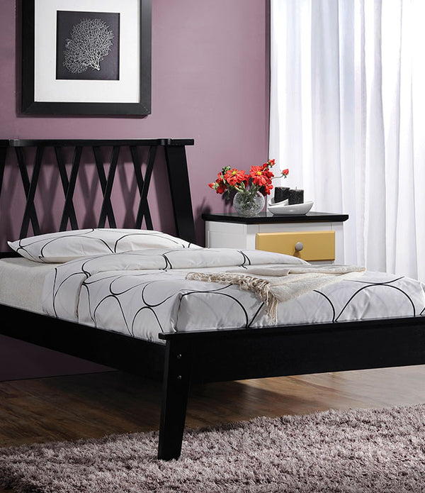 Queen Bed, Black - Poplar Wood Black