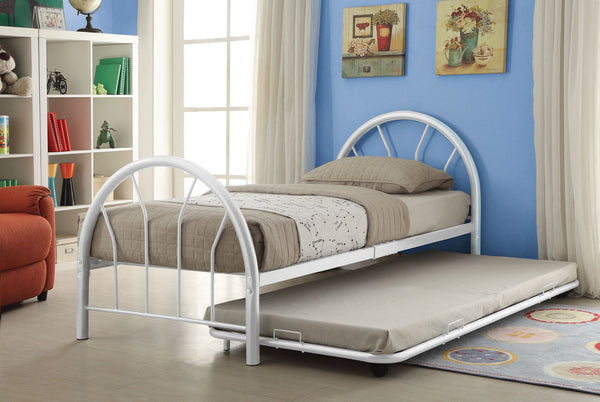 79' X 39' X 33' Twin White Silhouette Bed