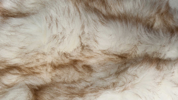 24" x 36" x 1.5" Gradient Tan Faux Sheepskin - Area Rug