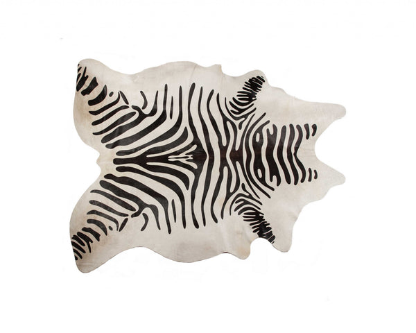 6' x 7' Zebra Stripe Black and White Natural Cowhide Area Rug