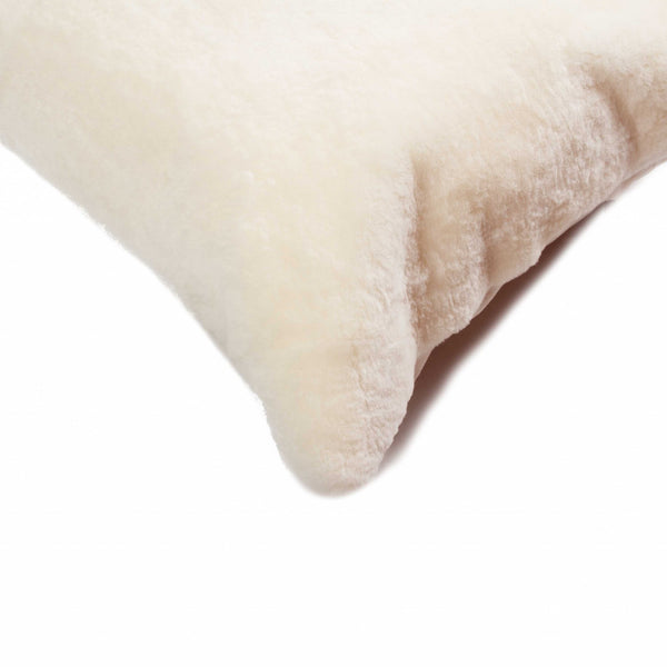 18" x 18" Natural Sheepskin Set of 2 Pillows