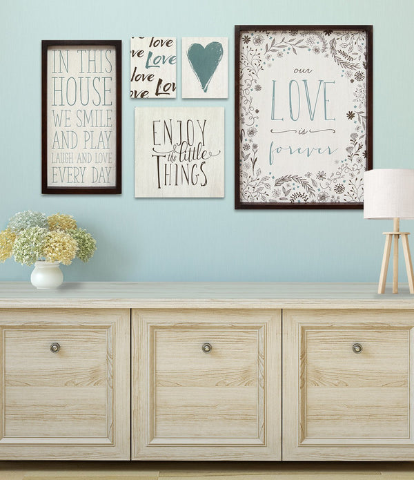 24 X 1 X 18 5Pcs Multi-color Love Is Forever Wall Art