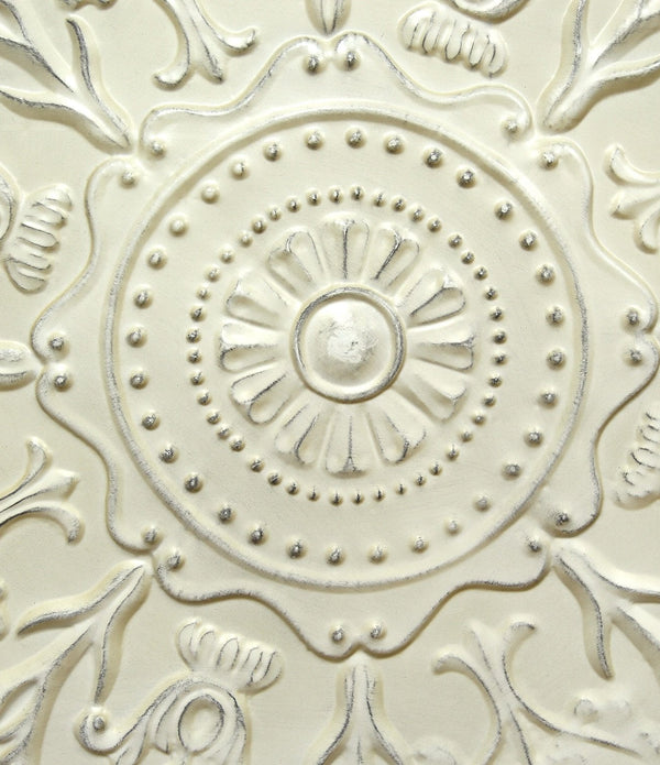 Distressed Floral Shabby Medallion Metal Wall Decor