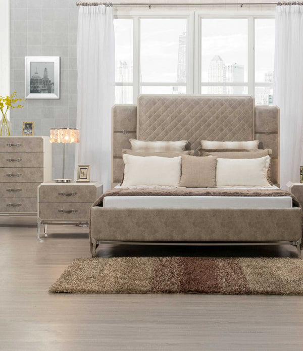 83' X 86' X 65' Vintage Beige PU Wood Upholstered (Bed) Metal Leg Veneer (Melamine) Eastern King Bed