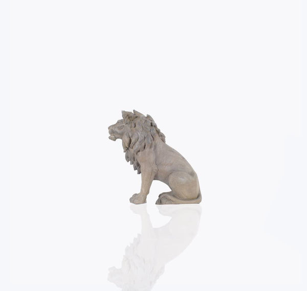 9" x 19" x 20" Lion Statue