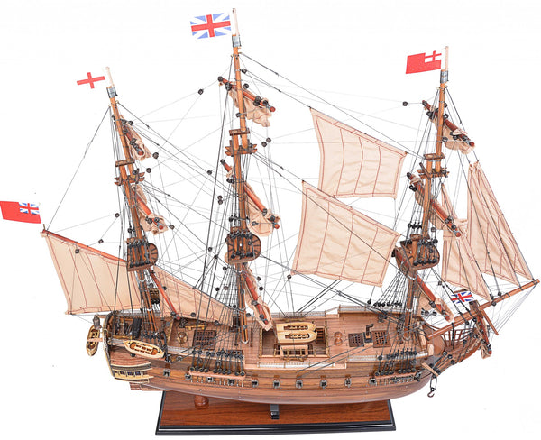 8.25" x 27.5" x 26.75" HMS Surprise