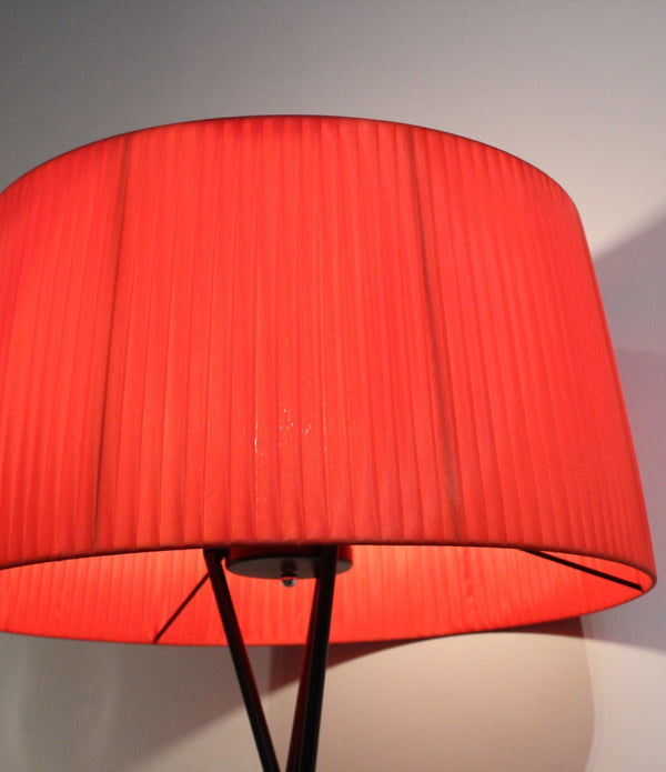 20 X 20 X 69 Red Metal Floor Lamp