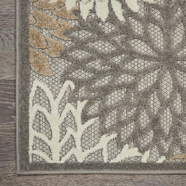 4’ x 6’ Natural and Gray Indoor Outdoor Area Rug