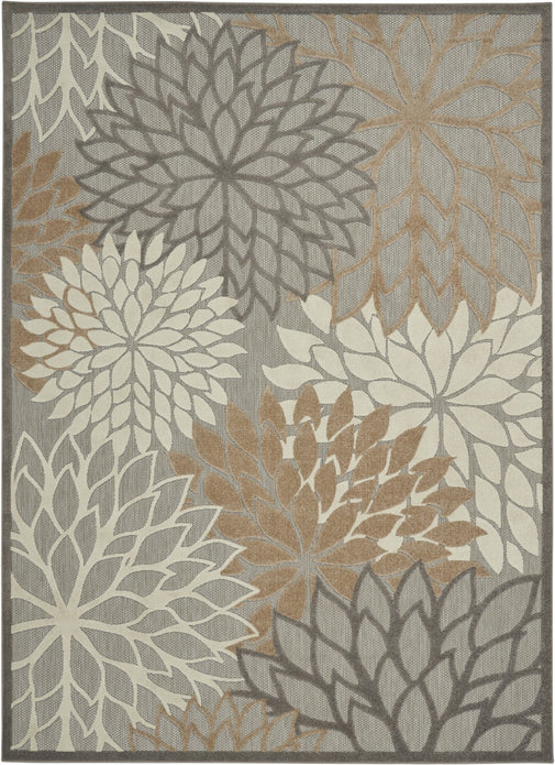 7’ x 10’ Natural and Gray Indoor Outdoor Area Rug