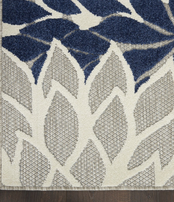 5’ x 8’ Ivory and Navy Indoor Outdoor Area Rug