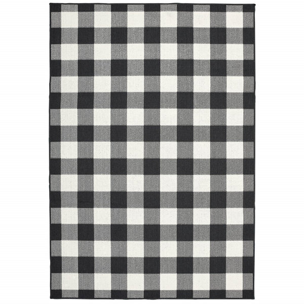 5’x8’ Black and Ivory Gingham Indoor Outdoor Area Rug