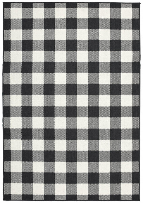 7’x10’ Black and Ivory Gingham Indoor Outdoor Area Rug