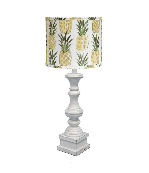 Distressed Whitewash Pineapple Shade Table Lamp